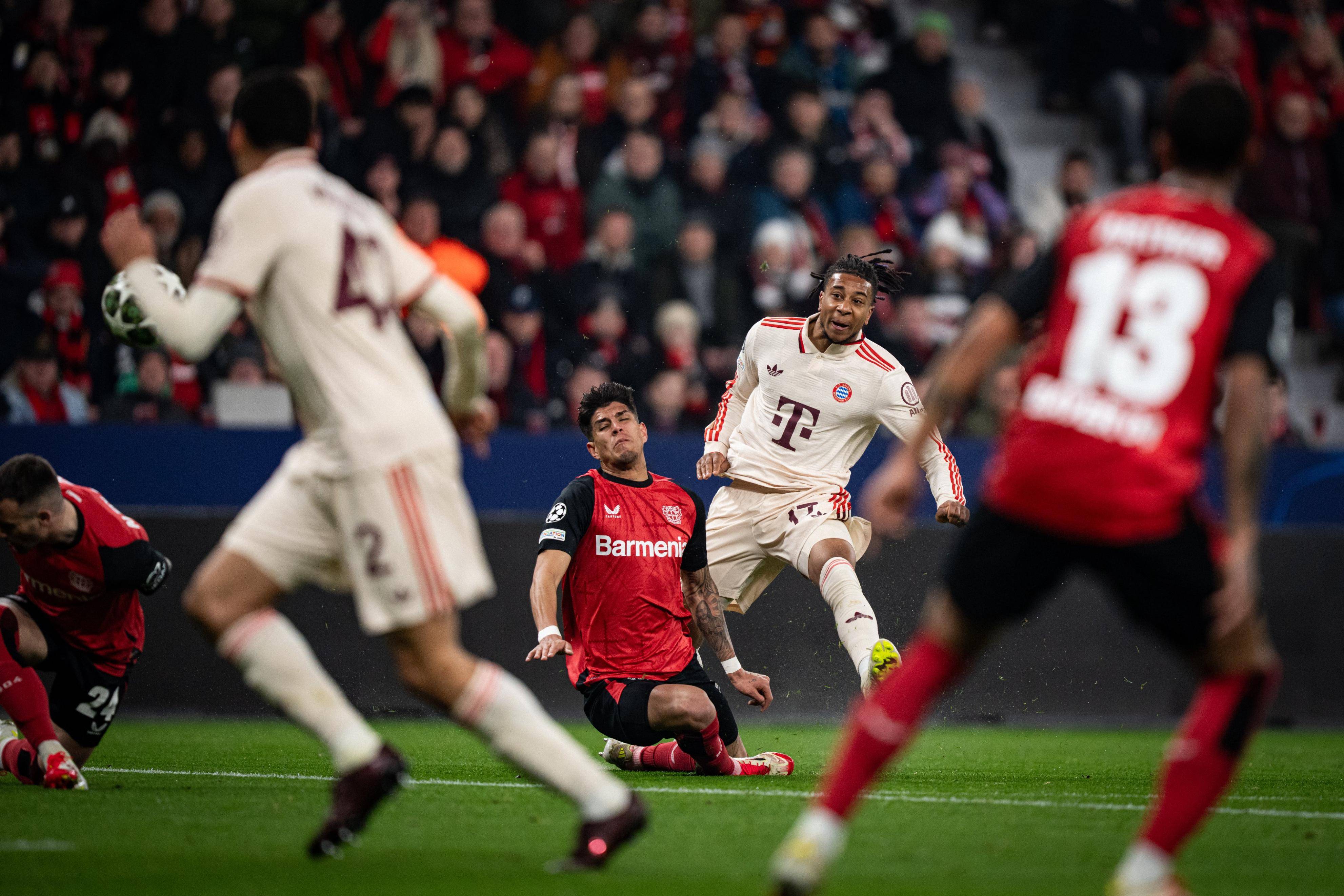 包含瑞士爆冷马德里竞技，恩昆库绝境逆转的词条