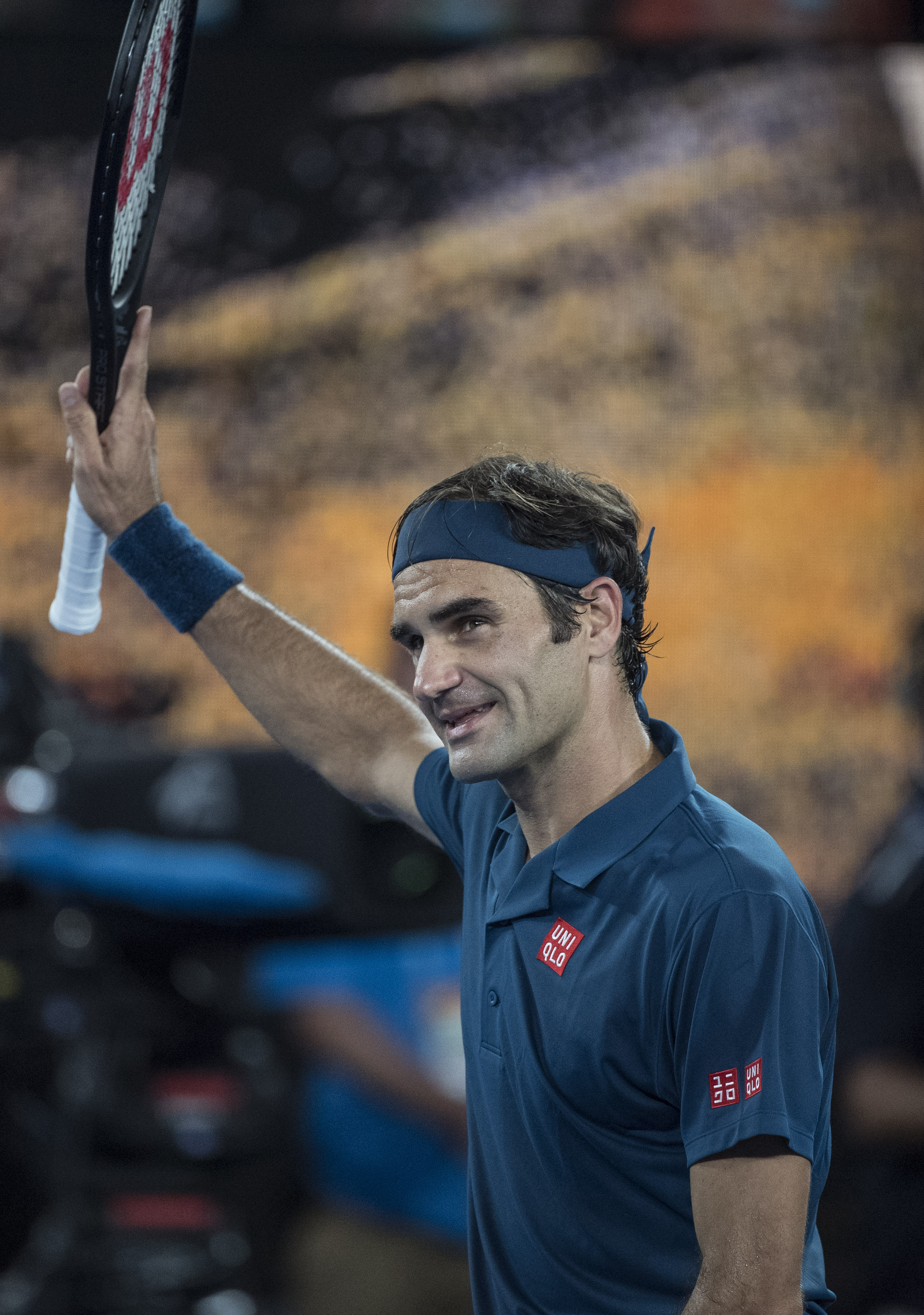 包含澳大利亚网球队险胜美国网球队，费德勒惊艳世界的词条