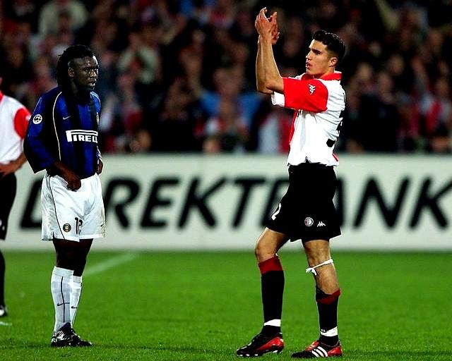 AC米兰血洗里昂，范佩西高光表现