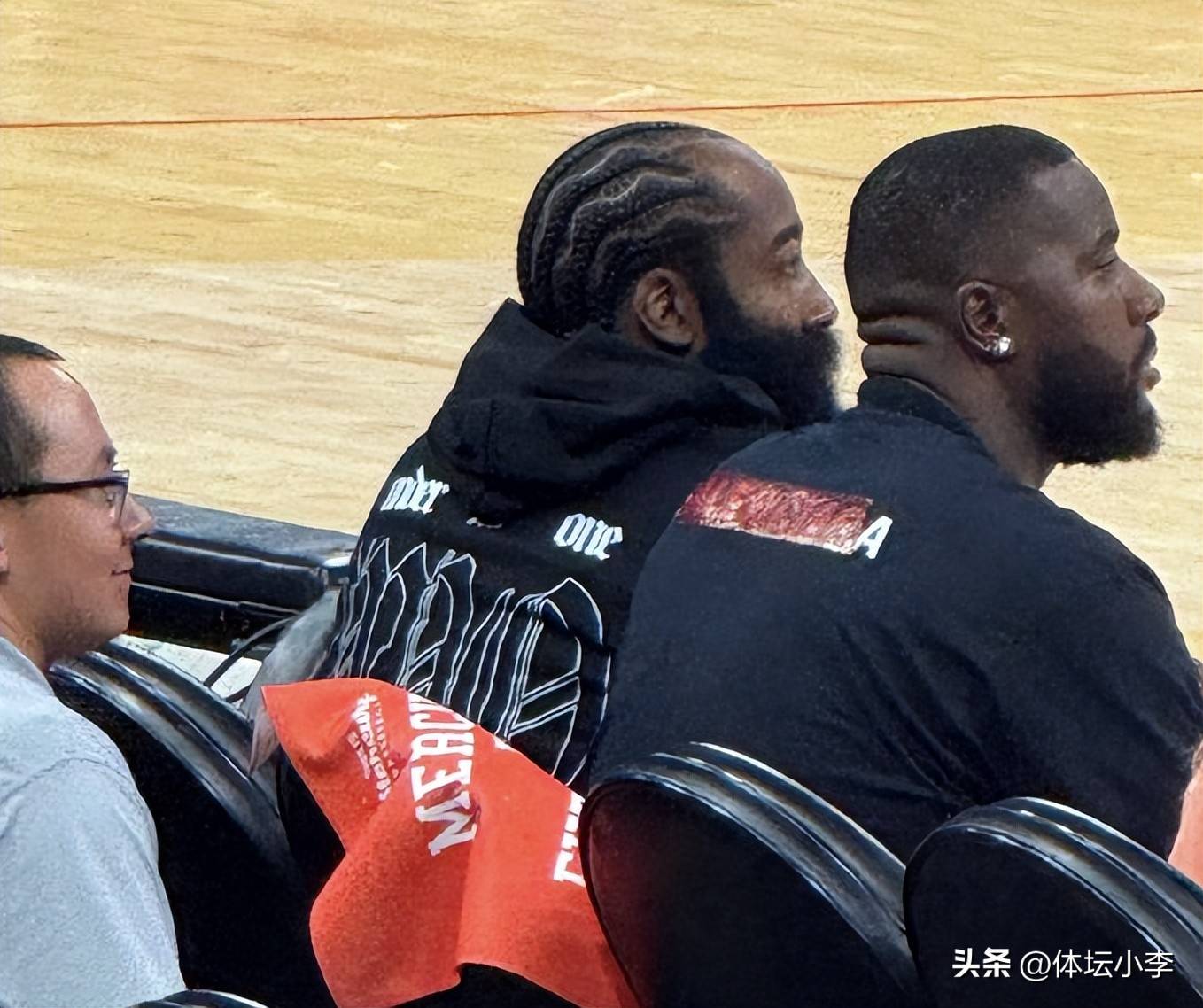 凯尔特人B队爆冷中国男篮，哈登一己之力扛起全队