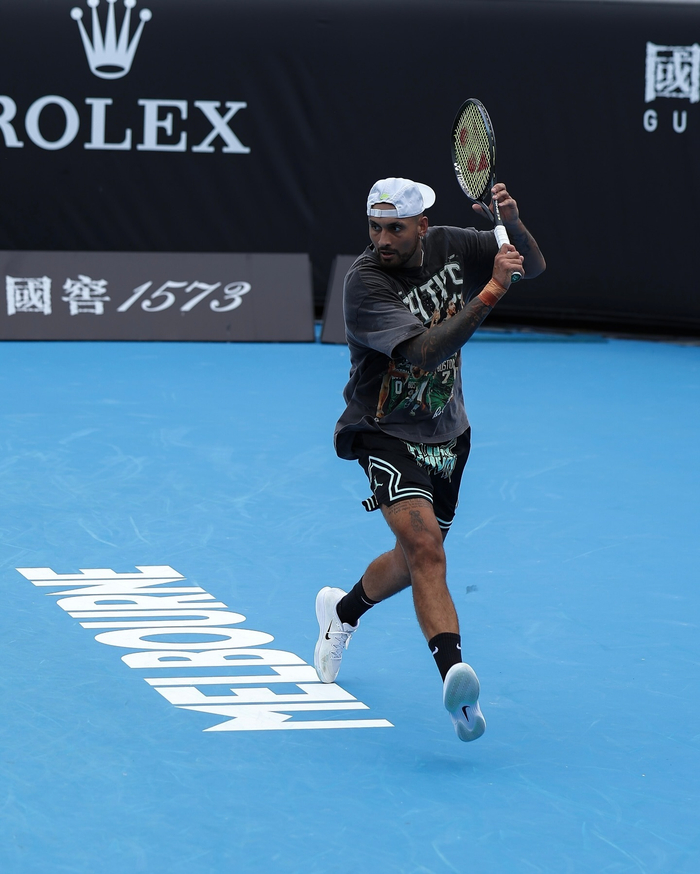 西班牙网球队翻盘欧洲网球队，克耶高斯制霸全场的简单介绍