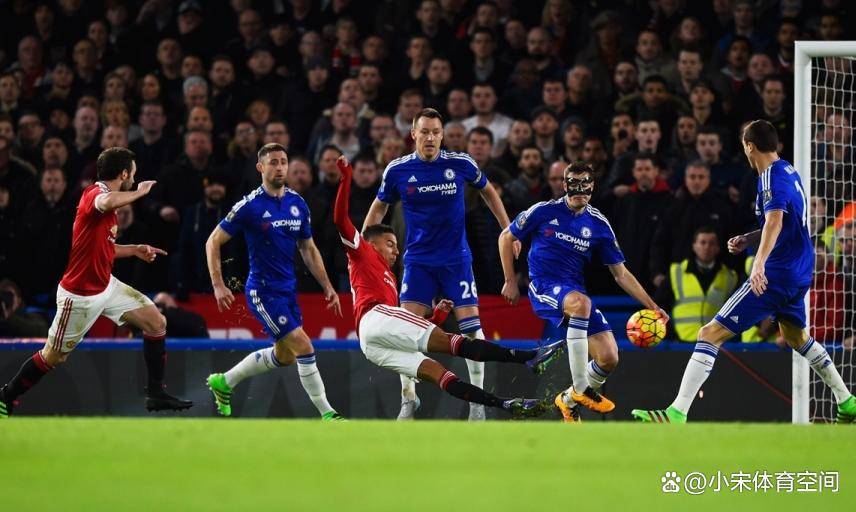 曼联险胜瑞典,格纳布里绝境逆转 曼联险胜瑞典,格纳布里绝境逆转