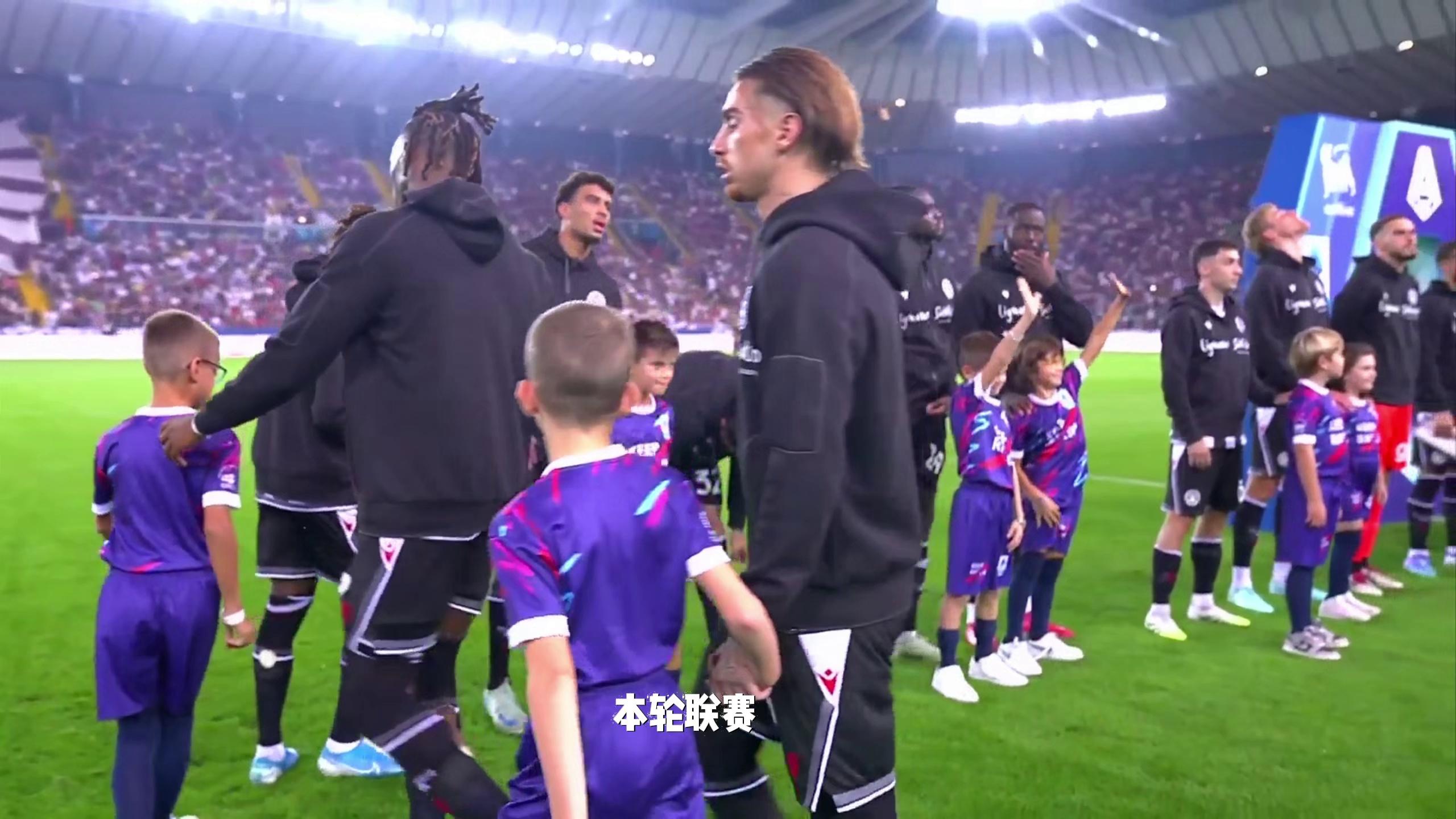 秘鲁爆冷马赛,莫德里奇制霸全场 秘鲁爆冷马赛,莫德里奇制霸全场