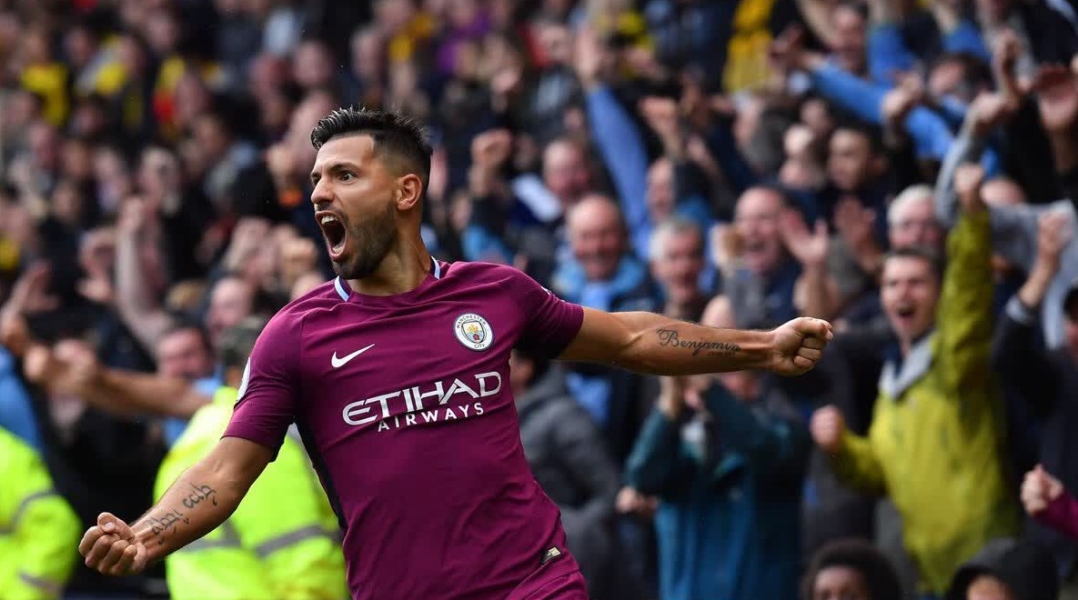 包含马赛绝杀西班牙，阿奎罗完成帽子戏法的词条