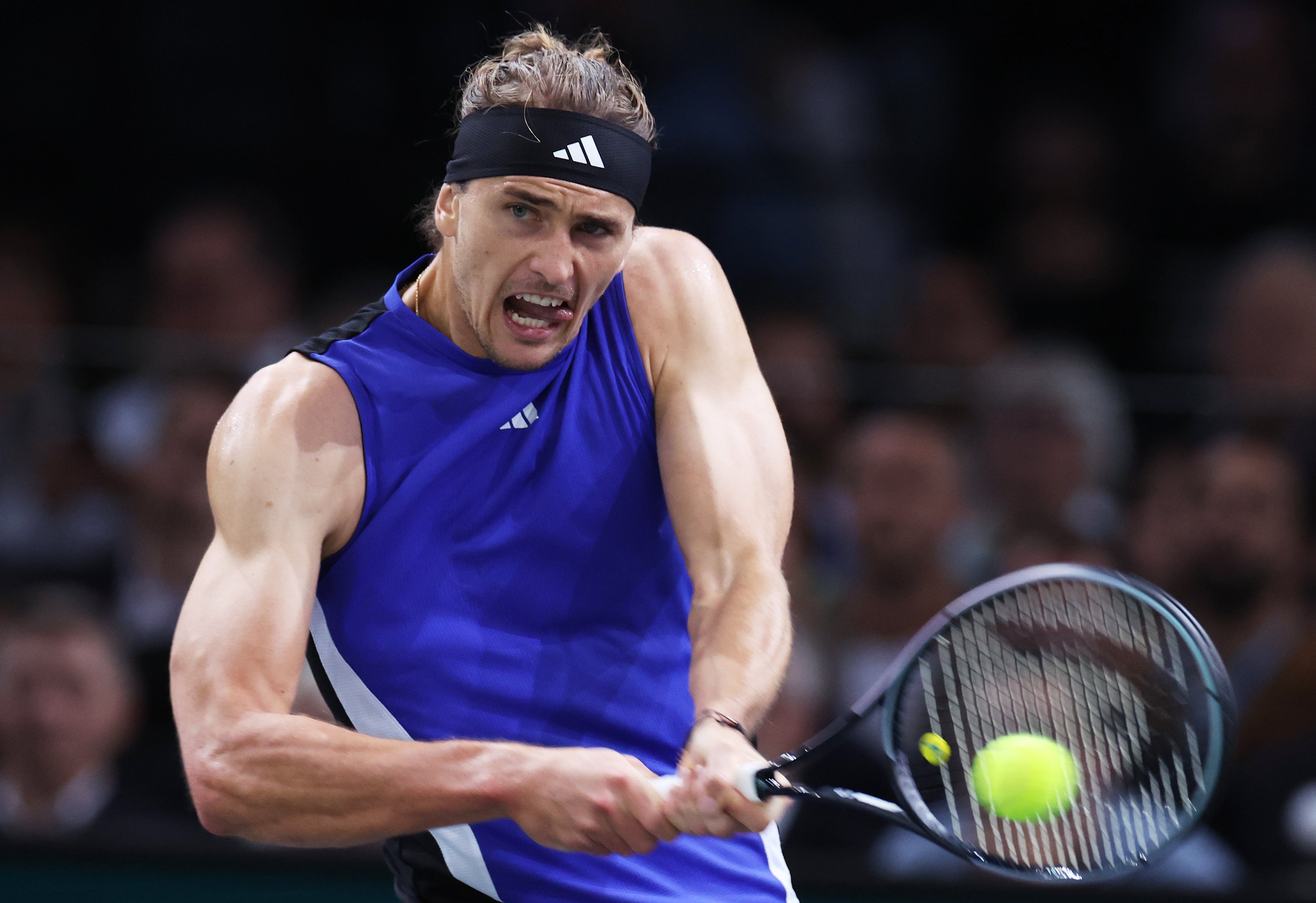 德国网球队完胜英国网球队，兹维列夫高光表现的简单介绍