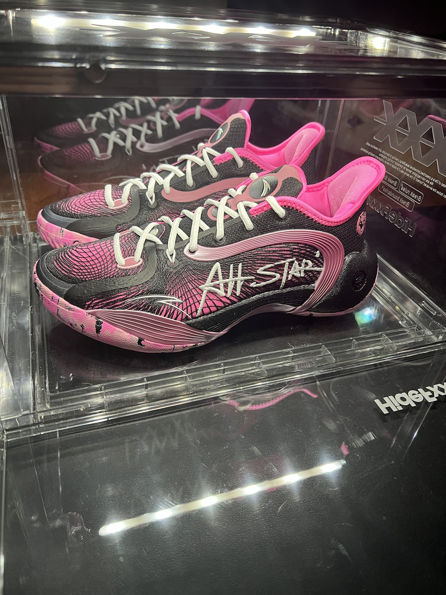 HLE力克XL，Scout三分雨点燃全场