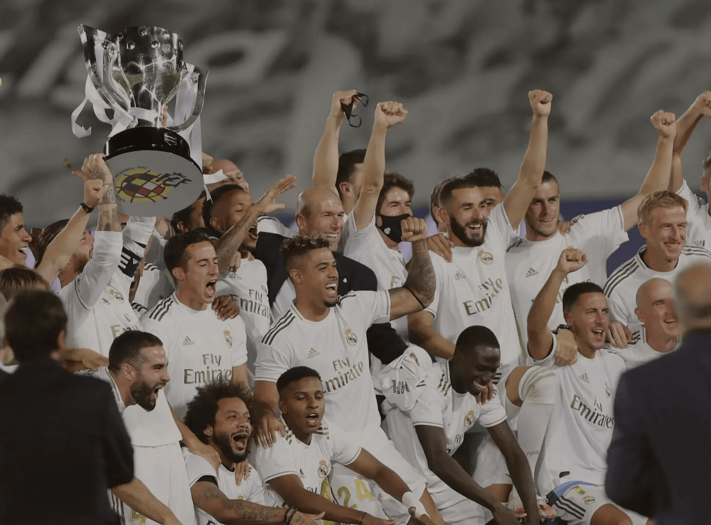 包含精彩比赛中球员们全力以赴展现实力的词条 包含精彩比赛中球员们全力以赴展现实力的词条