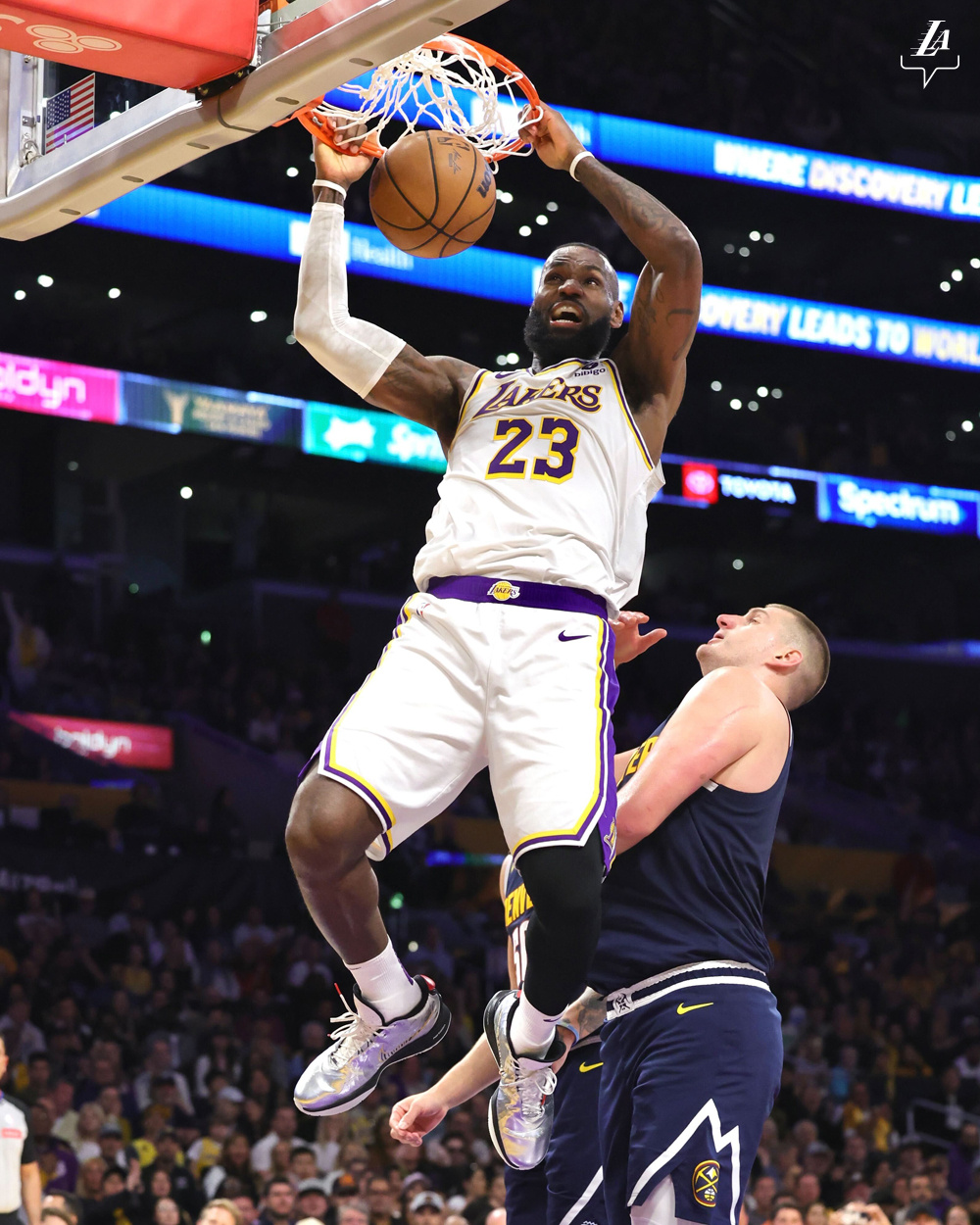 包含天津队碾压勇士,詹姆斯高光表现的词条 包含天津队碾压勇士,詹姆斯高光表现的词条