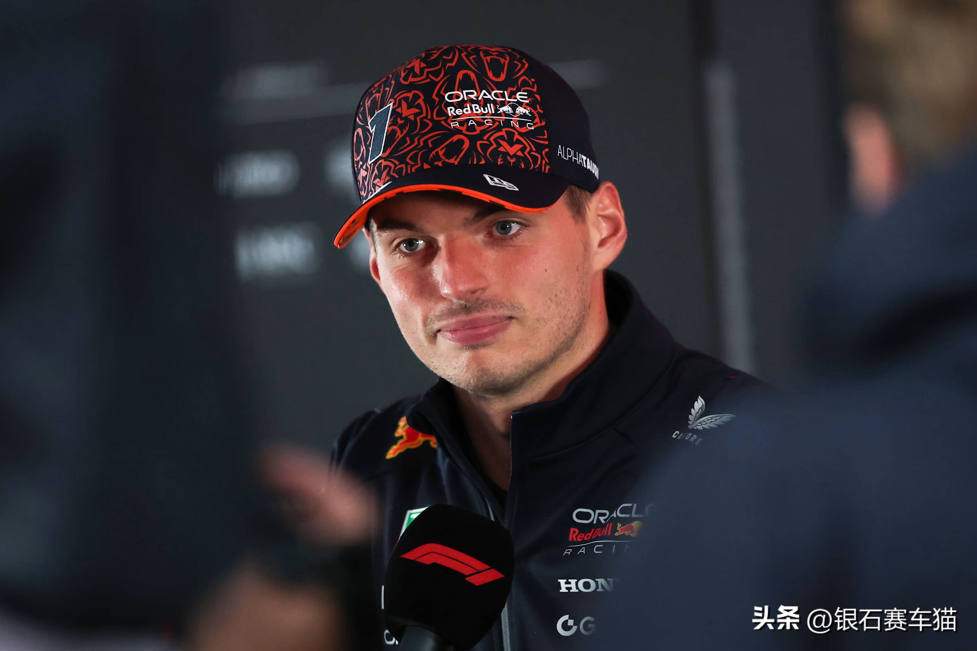 雷诺车队力克红牛车队,维斯塔潘状态火热的简单介绍 雷诺车队力克红牛车队,维斯塔潘状态火热的简单介绍