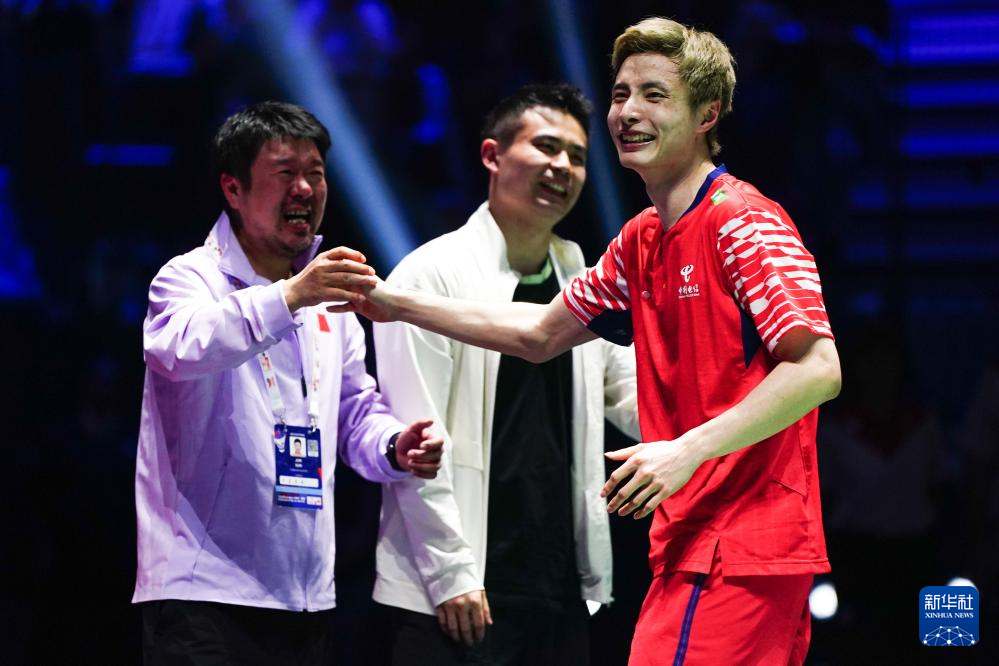 印度队轻取印尼队，石宇奇点燃赛场的简单介绍