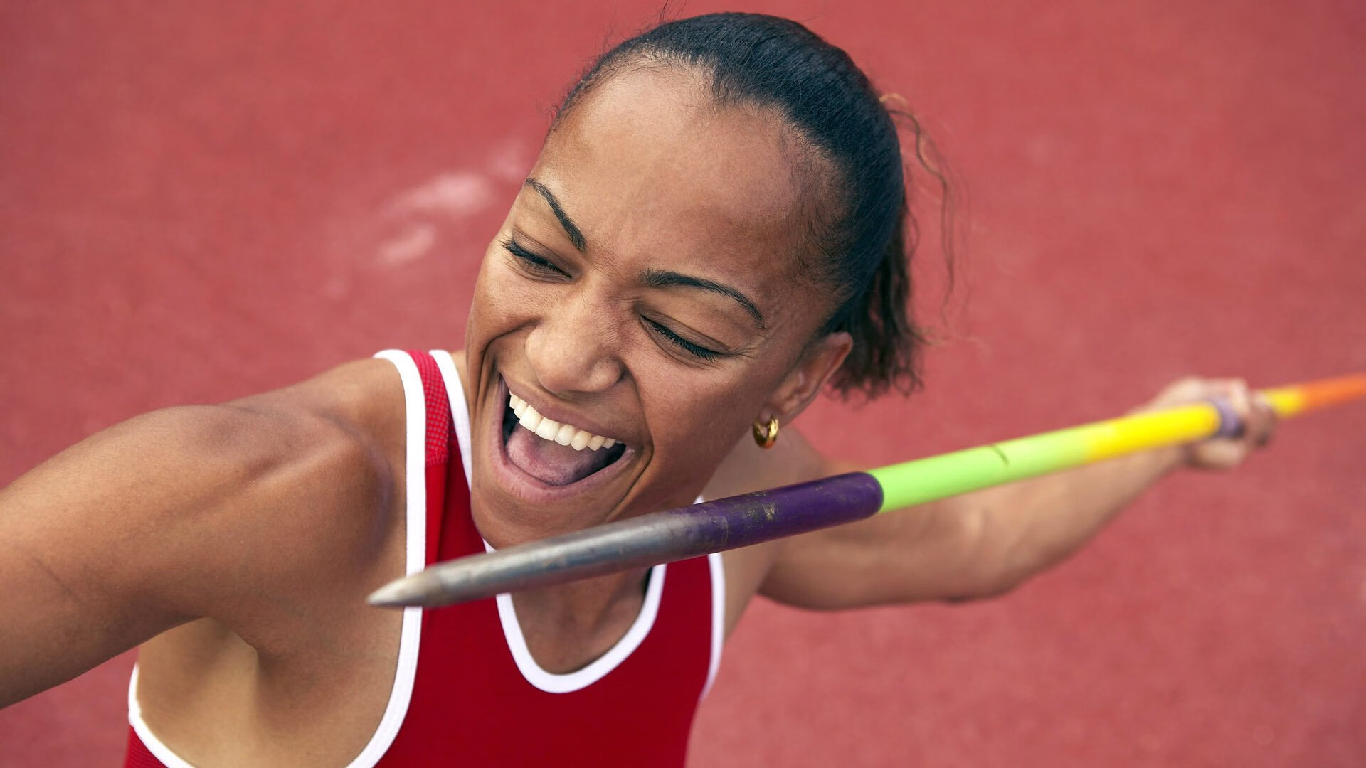 压力下的重生，西亚卡姆爆发助雄鹿淘汰老鹰